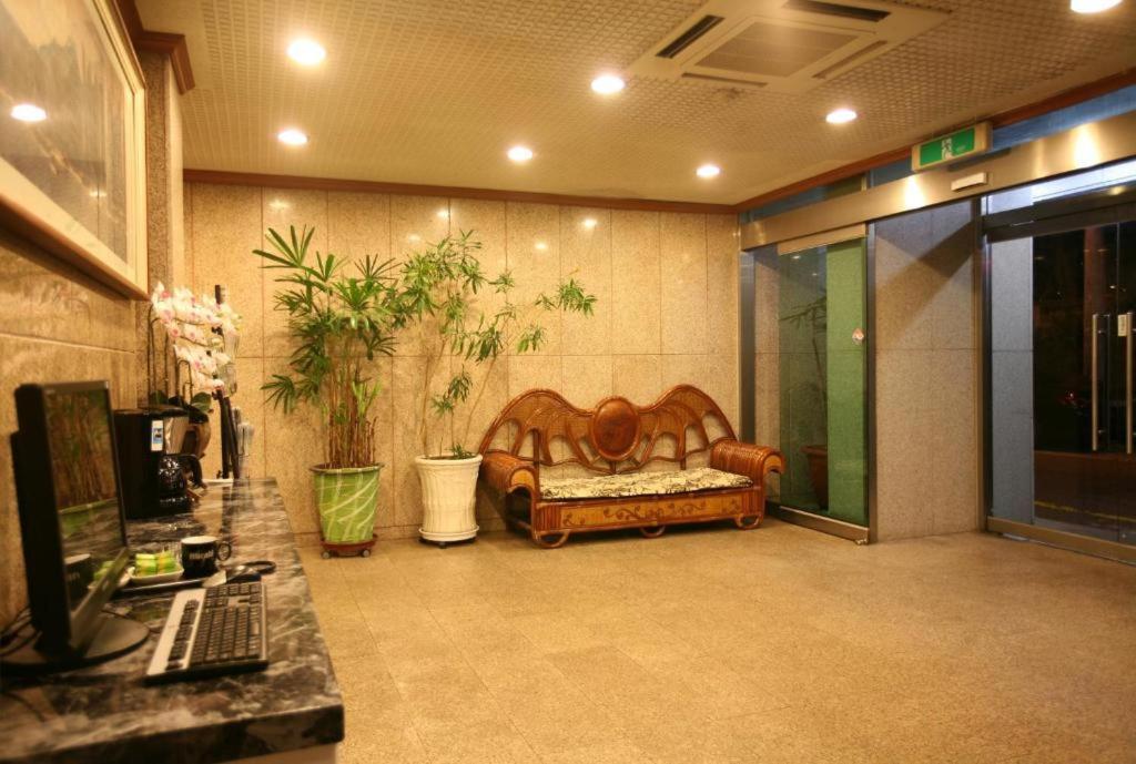 New World Hotel Yongsan Seul Exterior foto